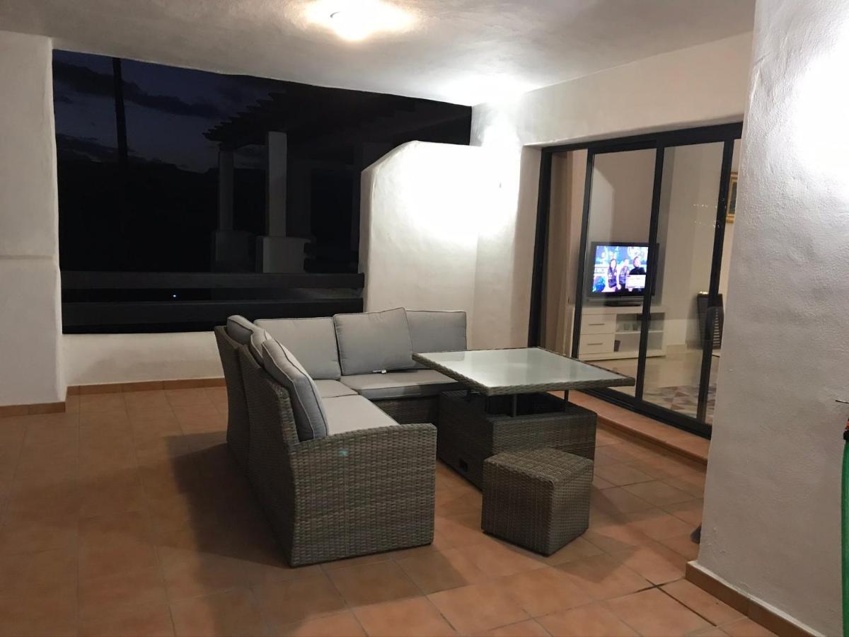 Apartmán Lotus Marco Casares Exteriér fotografie