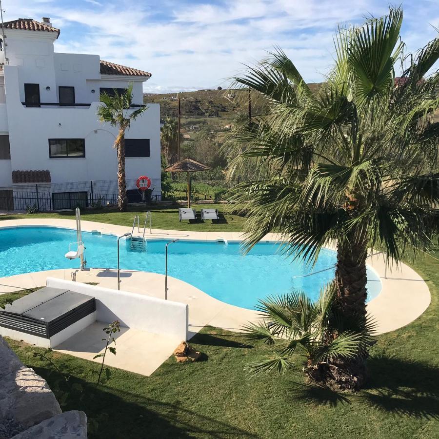 Apartmán Lotus Marco Casares Exteriér fotografie